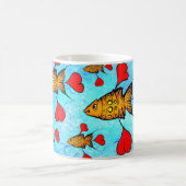 Tasse avec les poissons oranges et les coeurs (Centre)