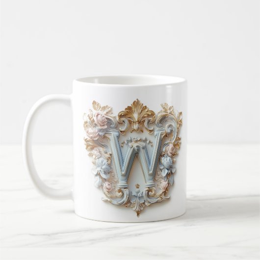 Tasse Baroque avec la lettre 'W' pour une princess (Gauche)