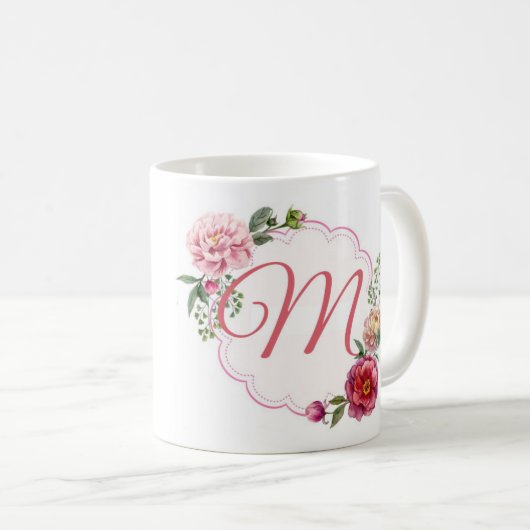 Tasse blanche classique du monogramme M (Devant droit)