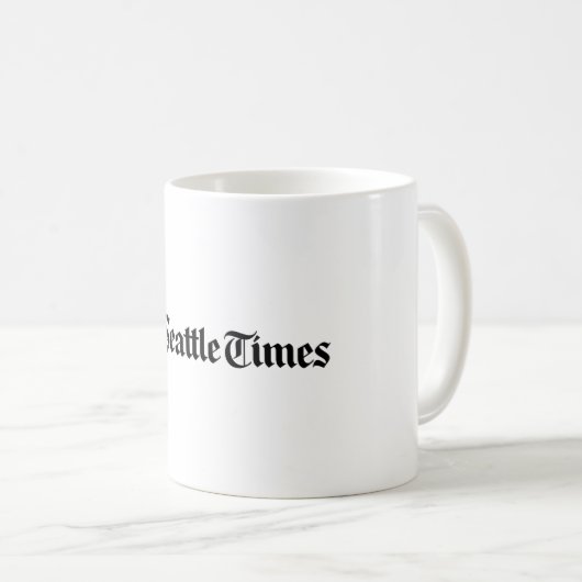 Tasse blanche de base (Devant droit)