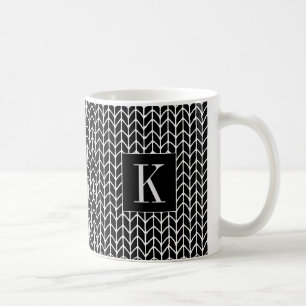 TASSE BLANCHE EN TRICOT NOIR + Initiale II