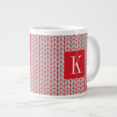 TASSE BLANCHE GRANDE MAILLE GRISE ROUGE + Initiale (Devant droit)