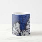 Tasse bleue d'Ankara de papillon (Centre)