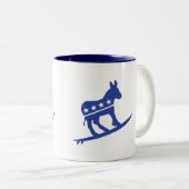 Tasse bleue de vague (Devant droit)