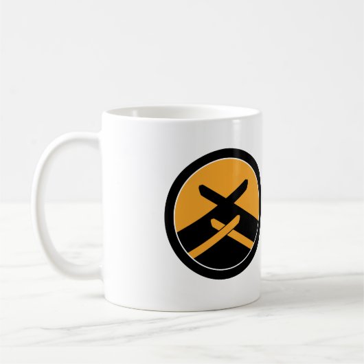 Tasse capitale de Katori (Gauche)