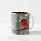 Tasse cardinale rouge gaie (Devant droit)