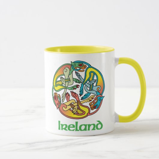 Tasse celtique de conception de l'Irlande (Droite)