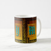 Tasse celtique faite sur commande d'initiales (Devant droit)
