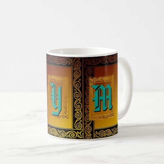 Tasse celtique faite sur commande d'initiales (Devant droit)