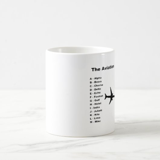 Tasse classique "d'alphabet d'aviation" (Centre)