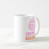 Tasse classique de Pâques Certified Eggspert (Devant droit)
