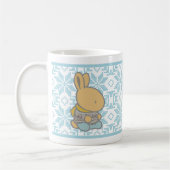 Tasse classique d'hiver de lapin doux (Gauche)