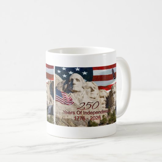 Tasse classique Mount Rushmore America 250 (Devant droit)