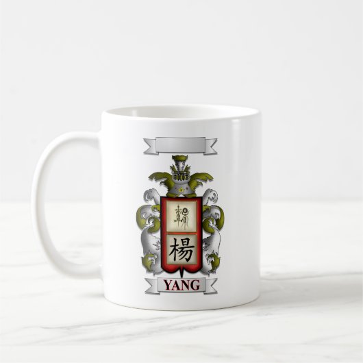 Tasse Classique Yang Nom de Famille Et Blason (Gauche)