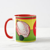 Tasse colorée avec avocat oignon et tomate (Gauche)