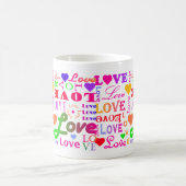 Tasse colorée d'amour d'amour d'amour d'amour (Centre)