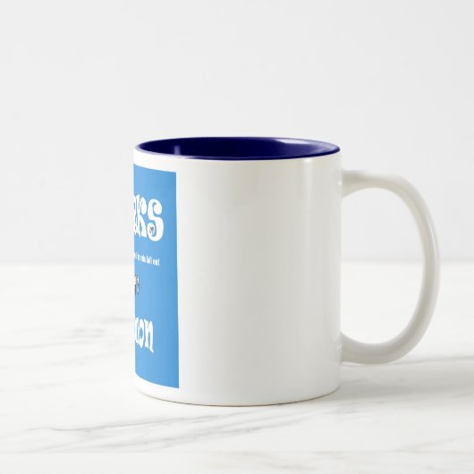 Tasse commémorative de la Réunion de base de (Droit)