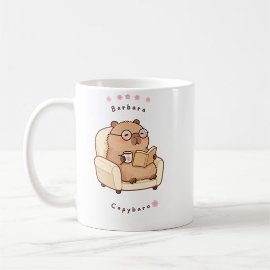 Tasse confortable de Barbara Capybara lisant un li (Gauche)