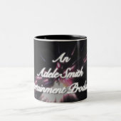 Tasse d'Adele Smith Entertainment Company (Centre)