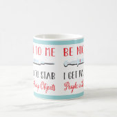 Tasse d'aiguille drôle d'infirmière ou de docteur (Centre)