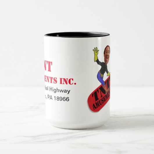 Tasse d'amusements de TNT (Centre)