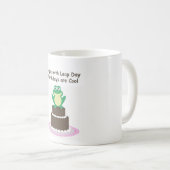 Tasse d'anniversaire de jour intercalaire (Devant droit)