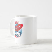 Tasse d'arche de l'espace de studios de Strawdog (Devant gauche)