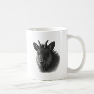 Tasse d'art raffiné en noir et blanc sur le sérow