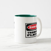Tasse d'avertissement de TROMPETTISTE (Devant droit)