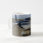 Tasse d'avion de Cessna Skylane (Devant gauche)