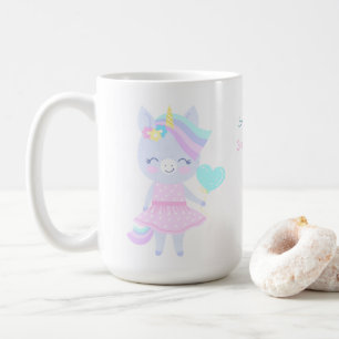 Tasse de 3ème anniversaire avec une licorne drôle.