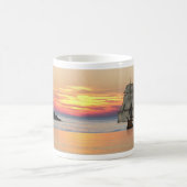 Tasse de bateau de coucher du soleil (Centre)