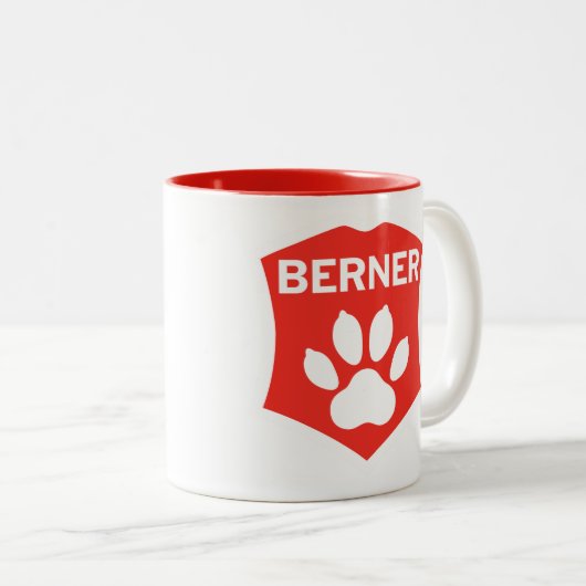 Tasse de Berner (Devant droit)