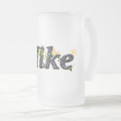 Tasse de bière de Mike (Devant droit)