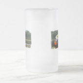 Tasse de bière givrée par finition de course de (Centre)