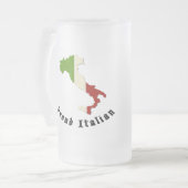 Tasse de bière givrée par Italien fier (Devant gauche)