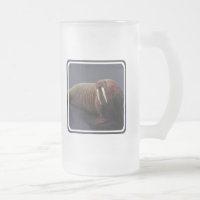 Tasse de bière givrée par morse