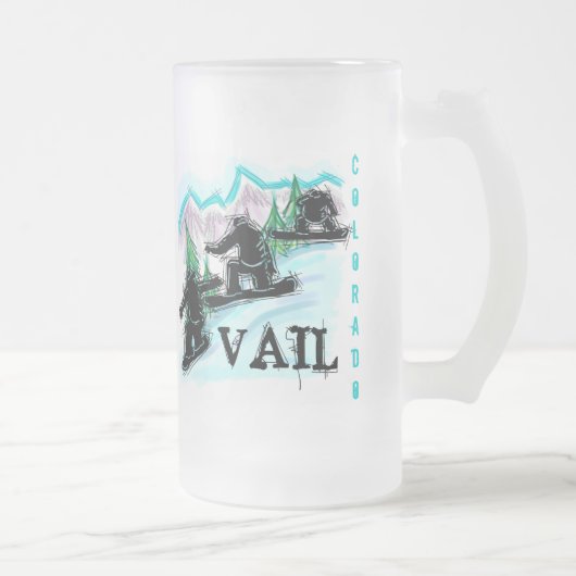 Tasse de bière givrée par surf des neiges de Vail (Droit)