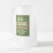 Tasse de bière irlandaise du Pub de St Patrick (Devant gauche)