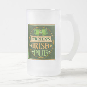 Tasse de bière irlandaise du Pub de St Patrick