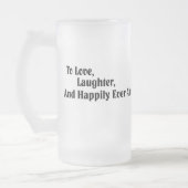 Tasse de bière l'épousant faite sur commande de (Gauche)
