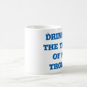 Tasse de Blogger de Badass - boire des larmes des (Centre)