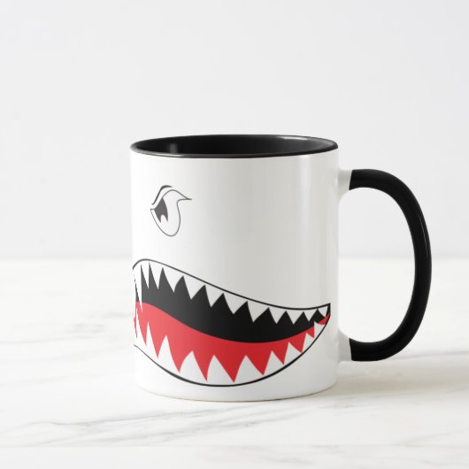Tasse de bouche de requin (Droite)