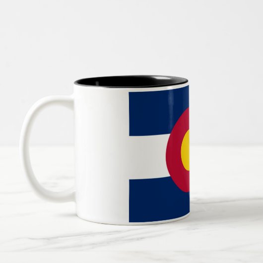 Tasse de café à deux tons de drapeau d'état du (Gauche)