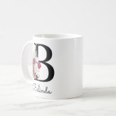 Tasse de café à lettre initiale florale rose boho  (Devant gauche)