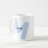Tasse de café à monogramme et nom oversize moderne (Devant gauche)