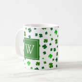Tasse de café à monogramme initiale trèfle irlanda (Devant gauche)