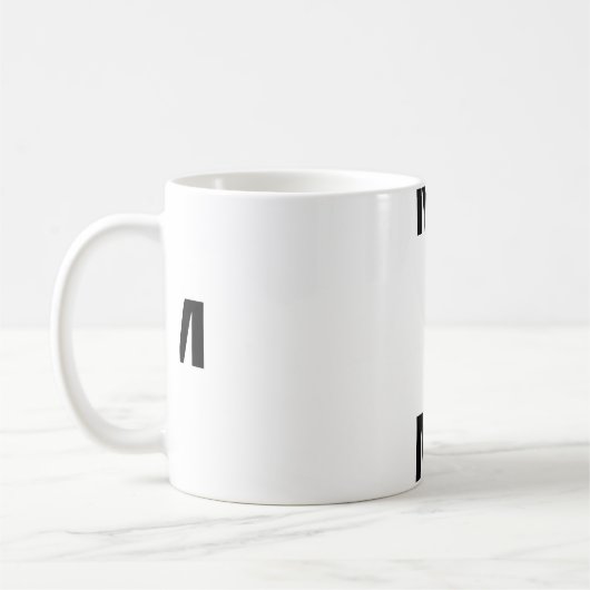 Tasse de café à monogramme M (Gauche)