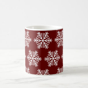 Tasse de café à motif de flocon de neige rouge et