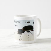 Tasse de café aéroportée (Devant droit)